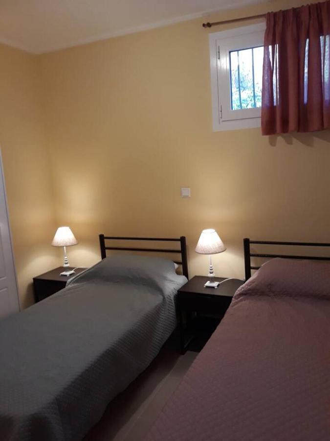 Village Pleasure Apartament Kouramádes